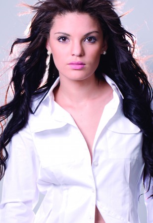 Manoela Garcia - Modelo